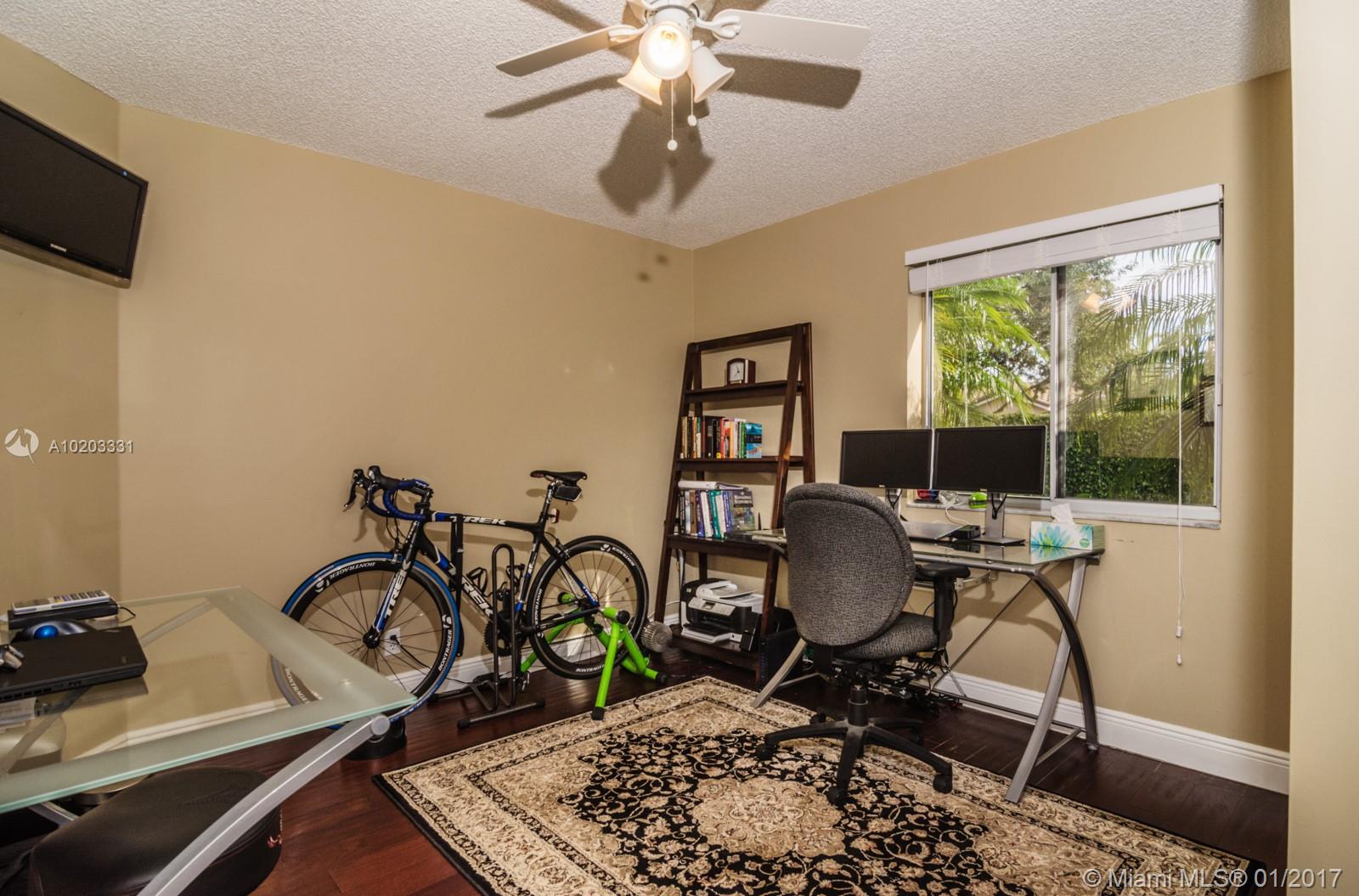 Waterford Landing 151-16 - Residential