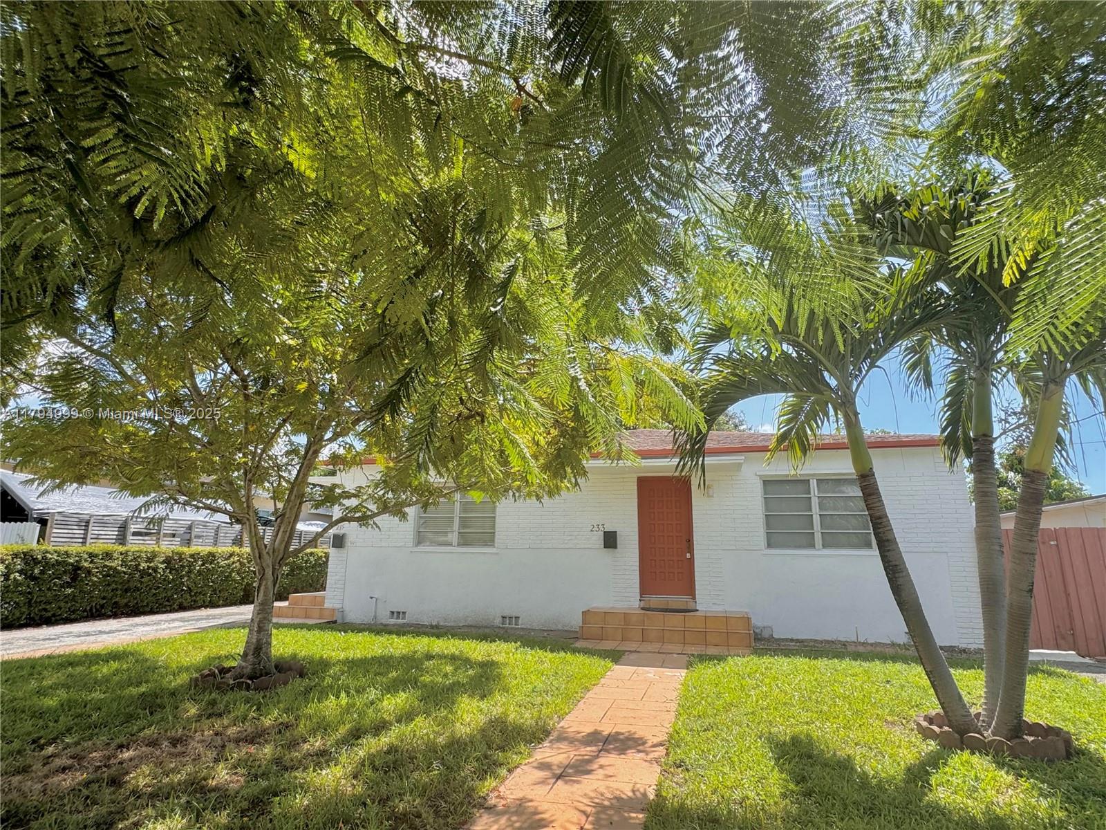 Rental Property at 233 Nw 45th Ave 233, Miami, Broward County, Florida - Bedrooms: 3 
Bathrooms: 2  - $2,280 MO.