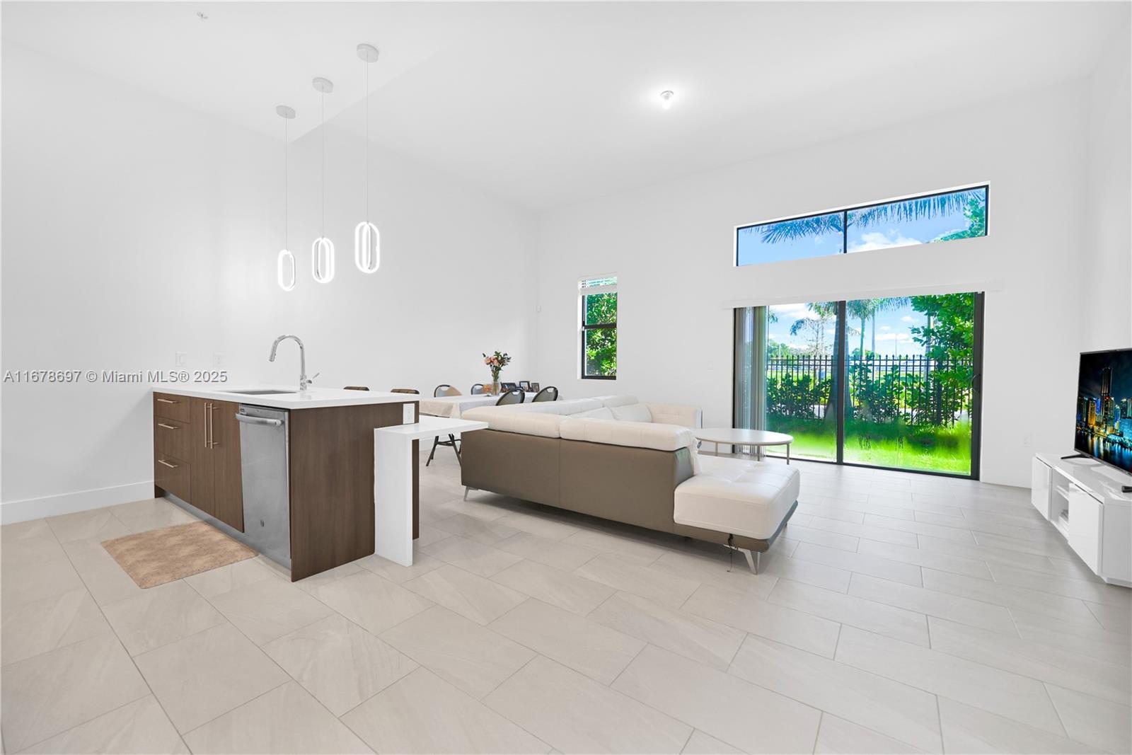 PLANTATION BUSINESS PARK - Residential