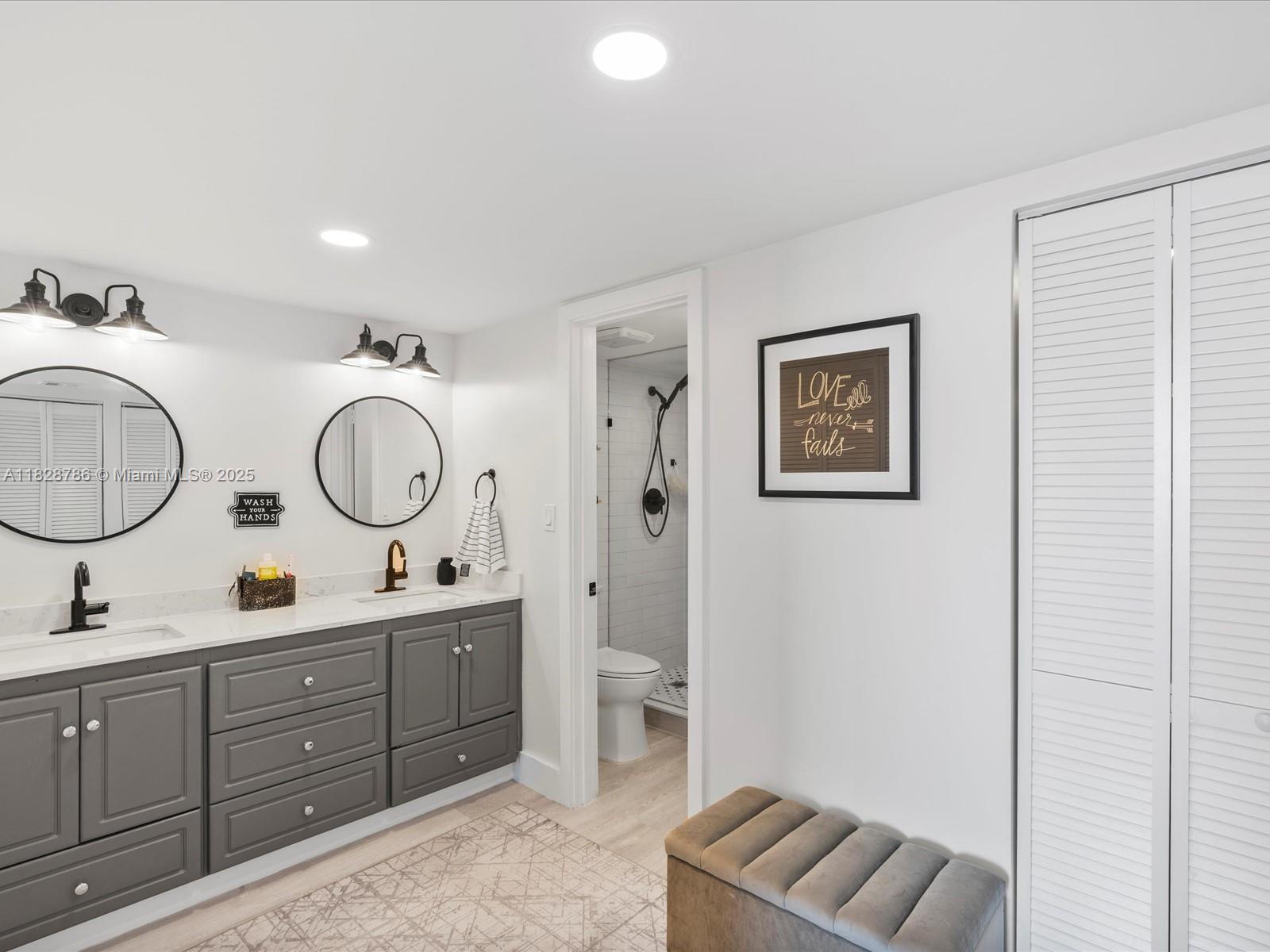 WATERVIEW CONDO - Residential