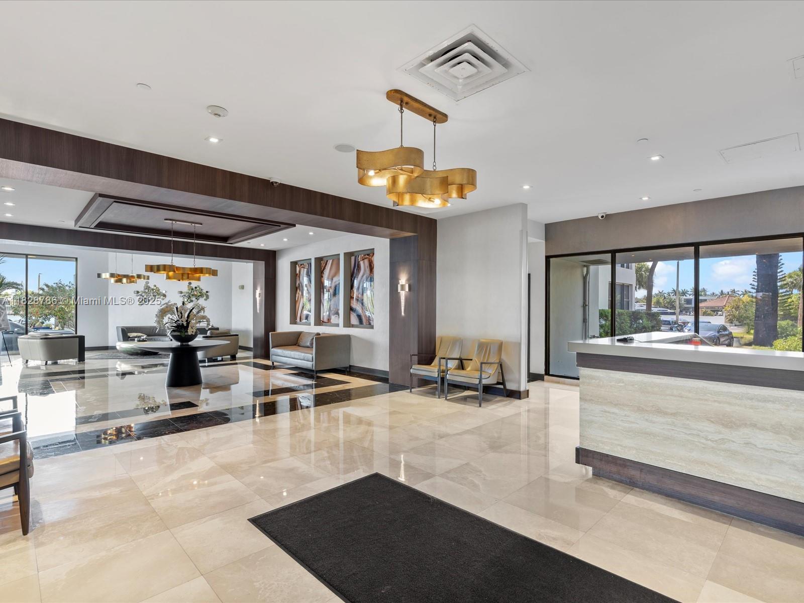 20505 E Country Club Dr PH36