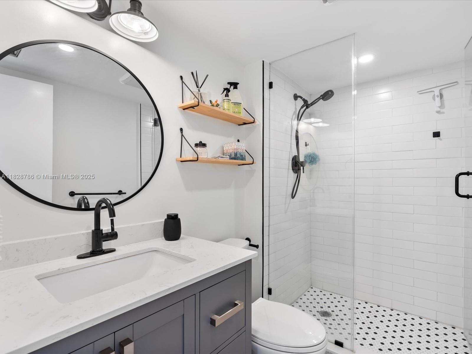 WATERVIEW CONDO - Residential