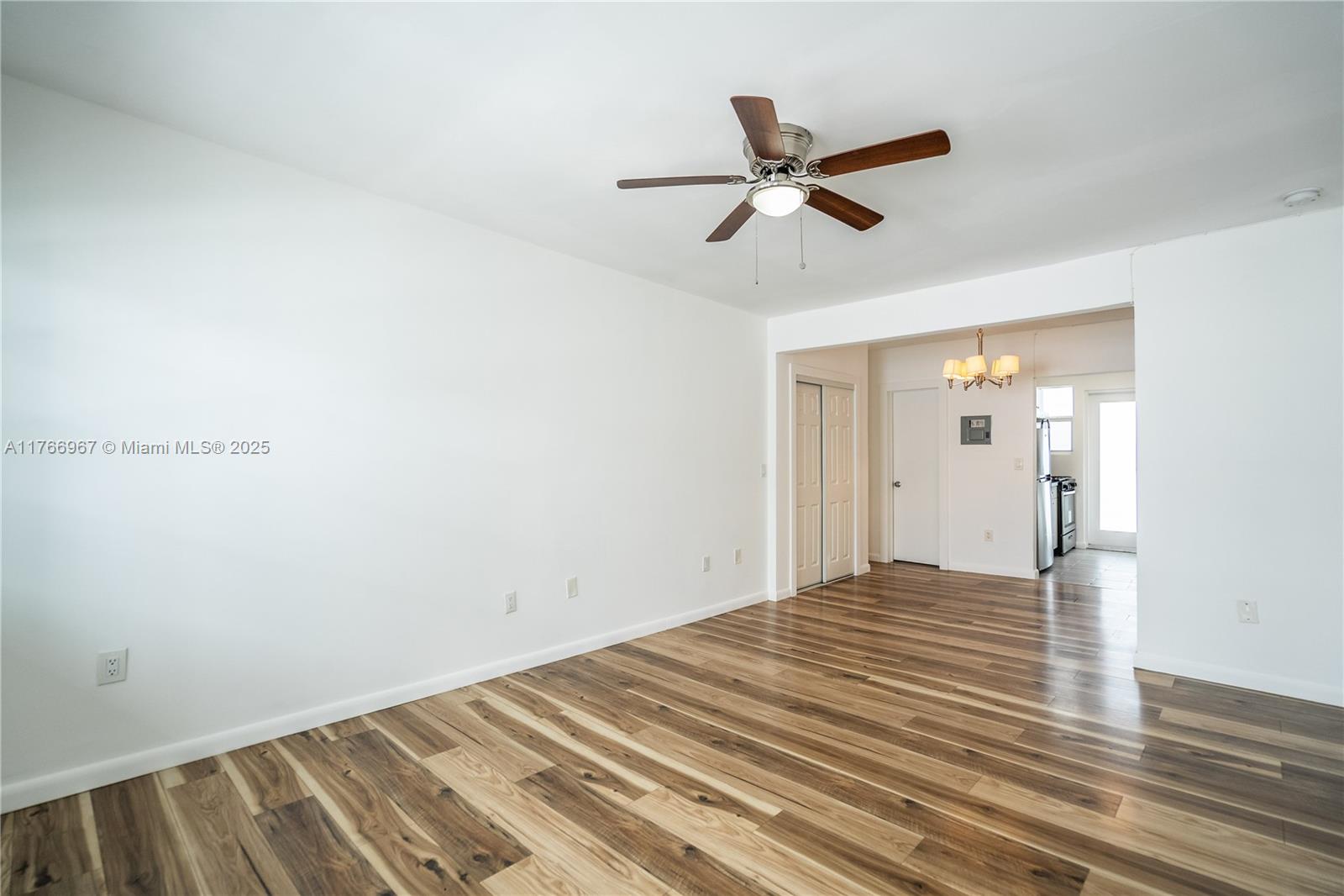 1120 Euclid Ave 9