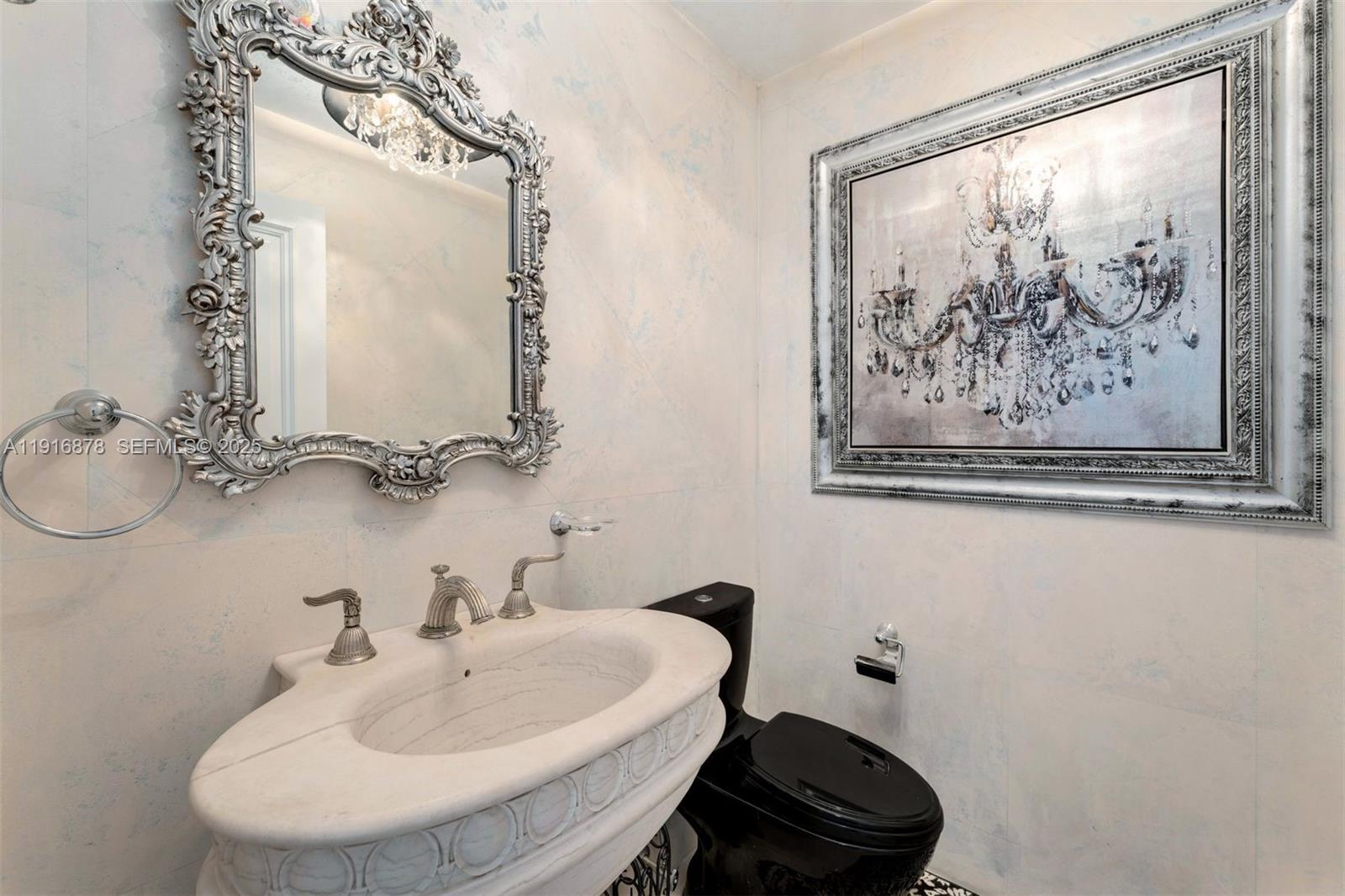 CAPOBELLA CONDO - Residential Lease