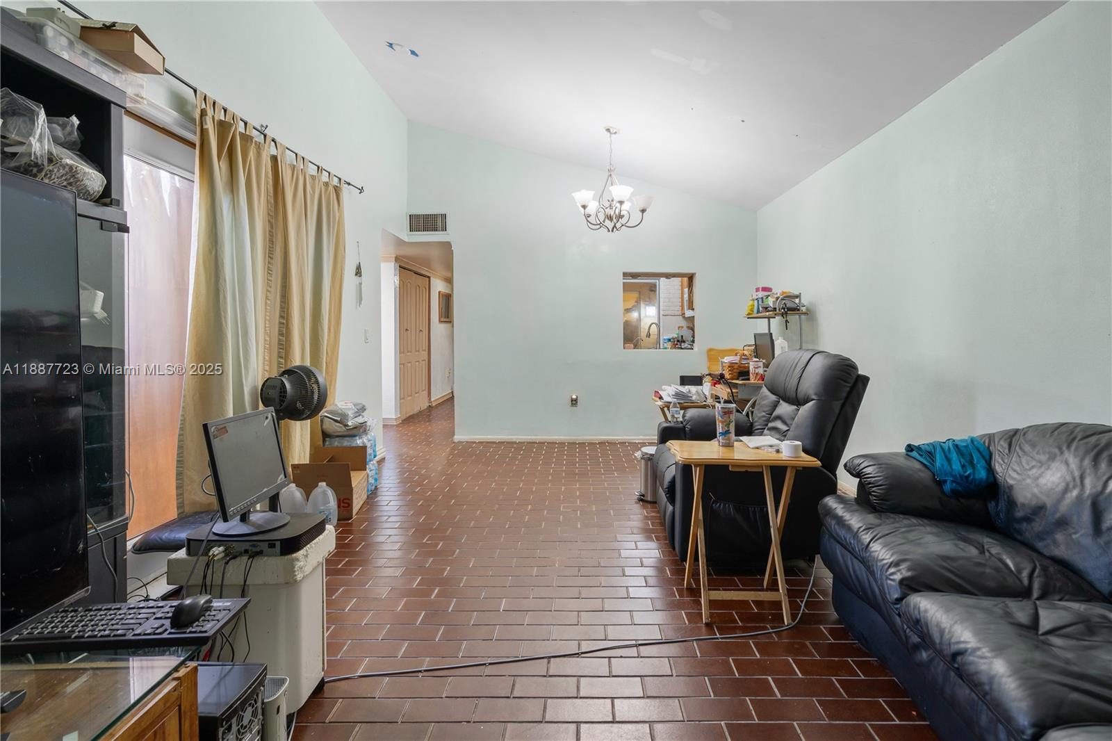 CROSSWINDS-CLUSTER 21 - Residential