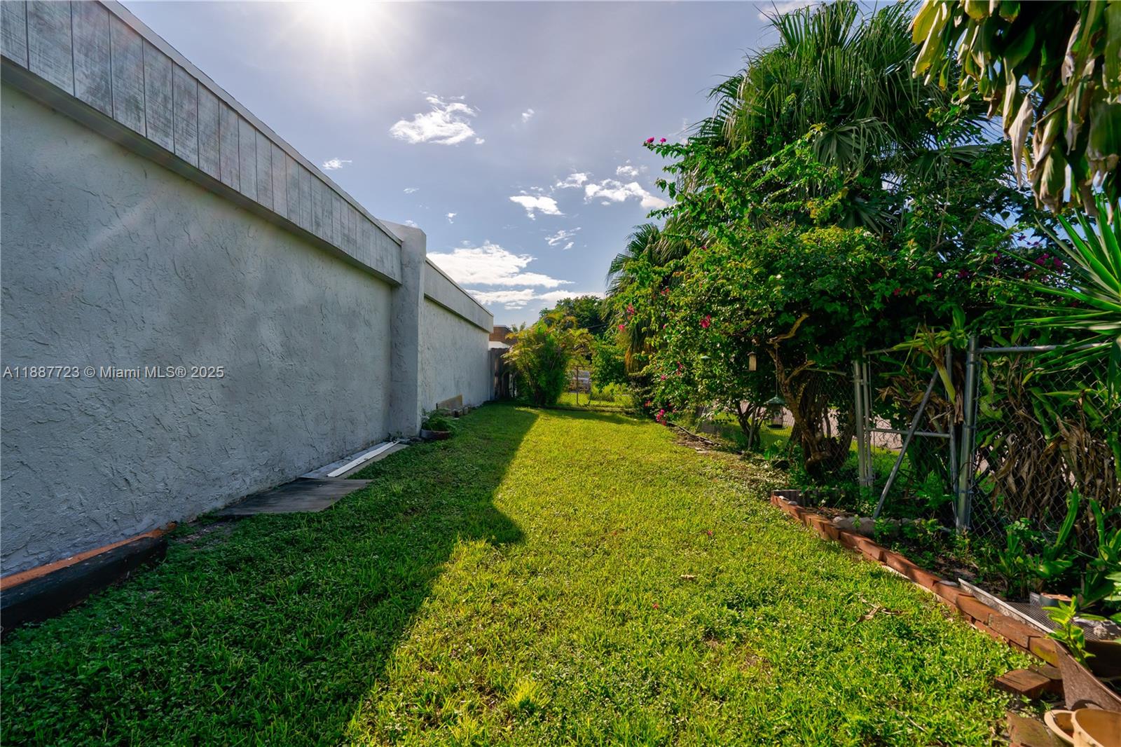 CROSSWINDS-CLUSTER 21 - Residential