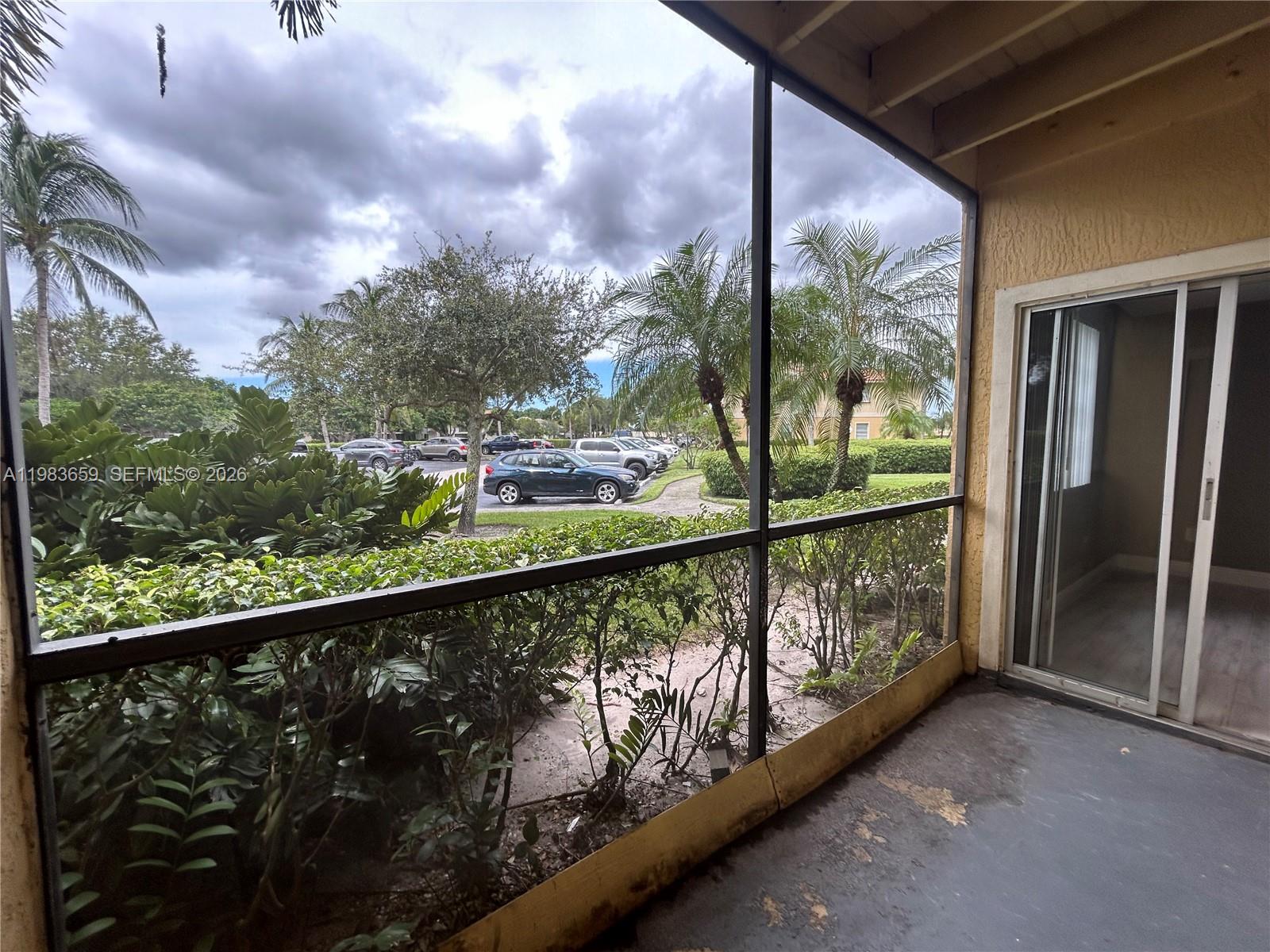 ROYAL POINCIANA CONDO - Residential Lease