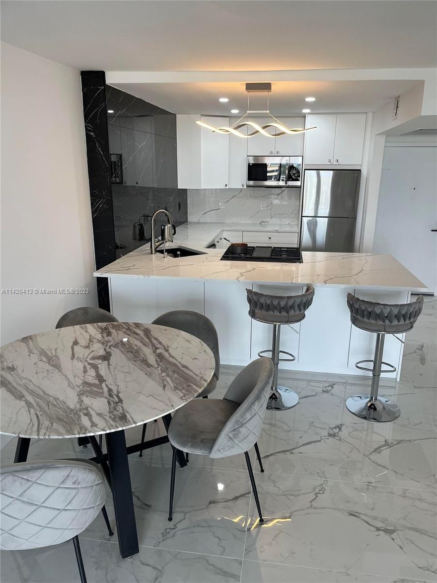 Exciting, remodeled, modern style Apartment in the oceanfront building. Both the apartment and Condo are completely renovated from the floor to ceiling. New cabinets, fixtures, and appliances. A large balcony where you can enjoy the magic South Florida sunsets and yachts moving through intracoastal. Modern pool -desk with BBQ area, jacuzzi, direct ocean beach access with included chairs and ambarellas. 24/7 security, doorman and valet parking, fitness center, saunas, beach cafe and mini-mart, and so on.