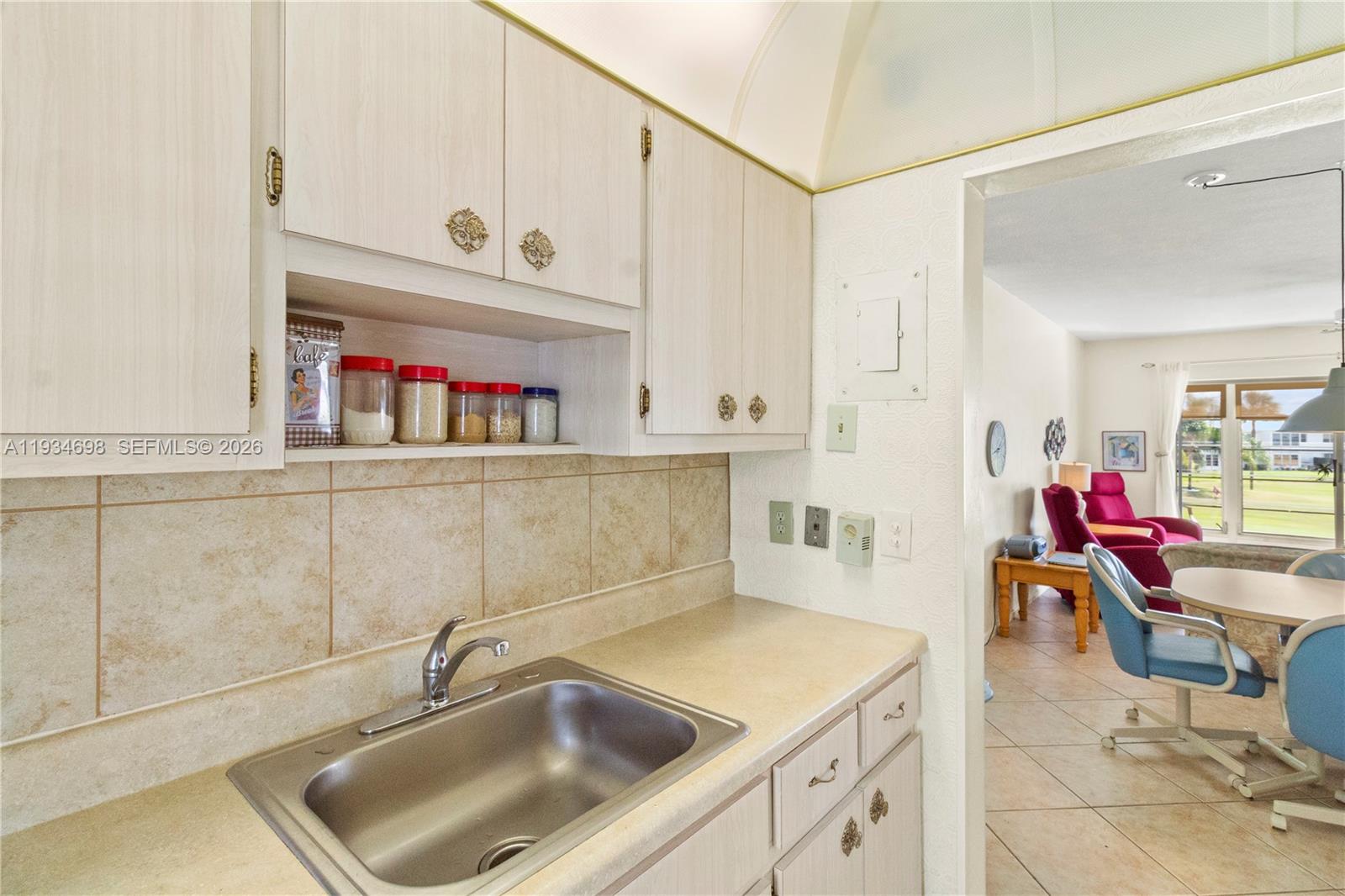 2850 W Golf Blvd 211