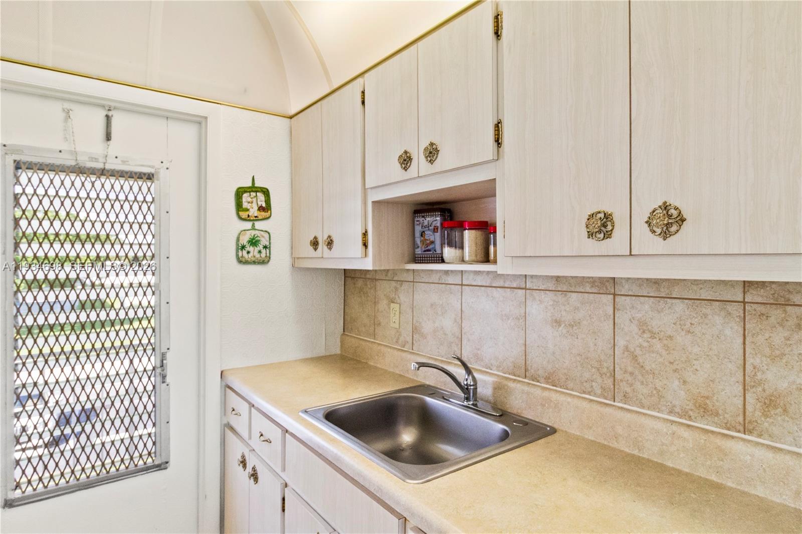 2850 W Golf Blvd 211