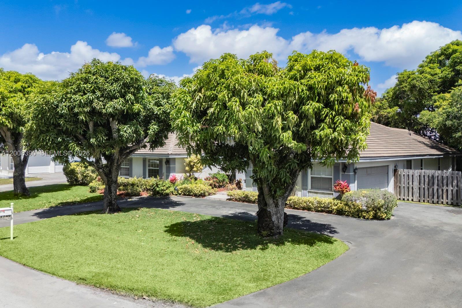 CUTLER COUNTRY GROVES PLA - Residential