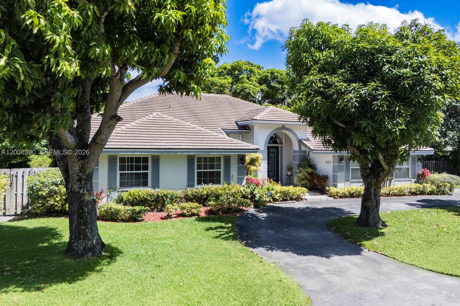 CUTLER COUNTRY GROVES PLA - Residential