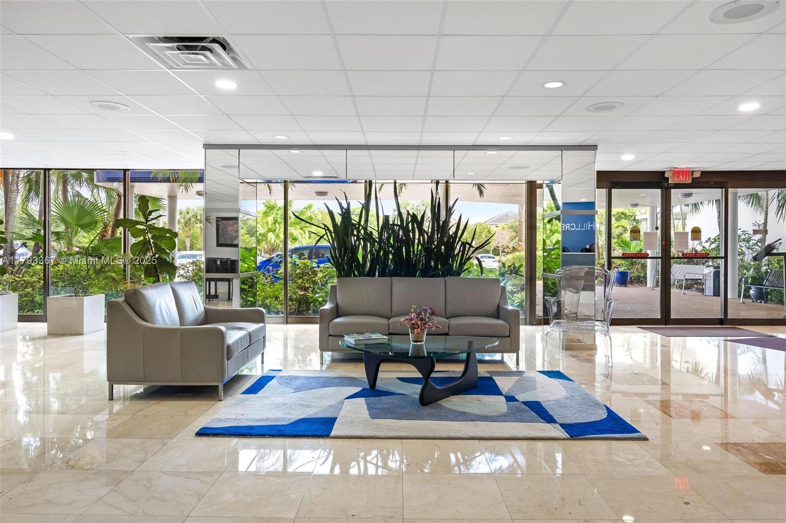 HILLCREST EAST NO 22 COND - Residential