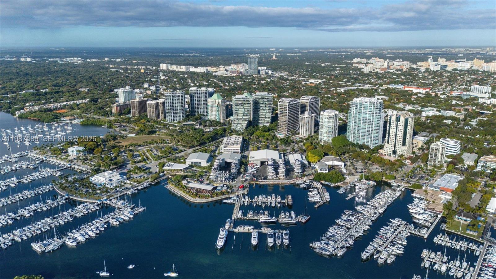 THE TOWER RESIDENCES COND - Residential