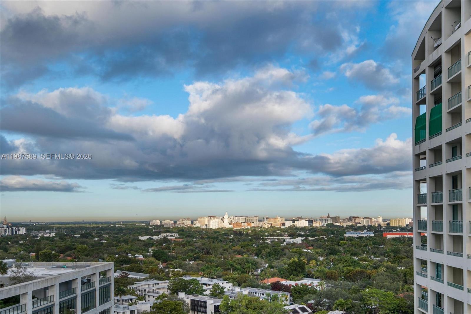 THE TOWER RESIDENCES COND - Residential