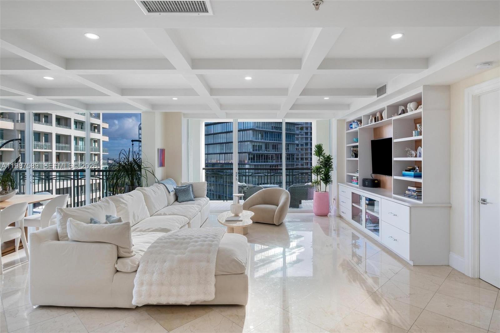 THE TOWER RESIDENCES COND - Residential