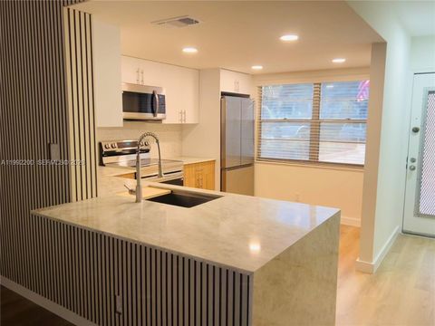 2402 Antigua Cir H1 Coconut Creek FL 33066