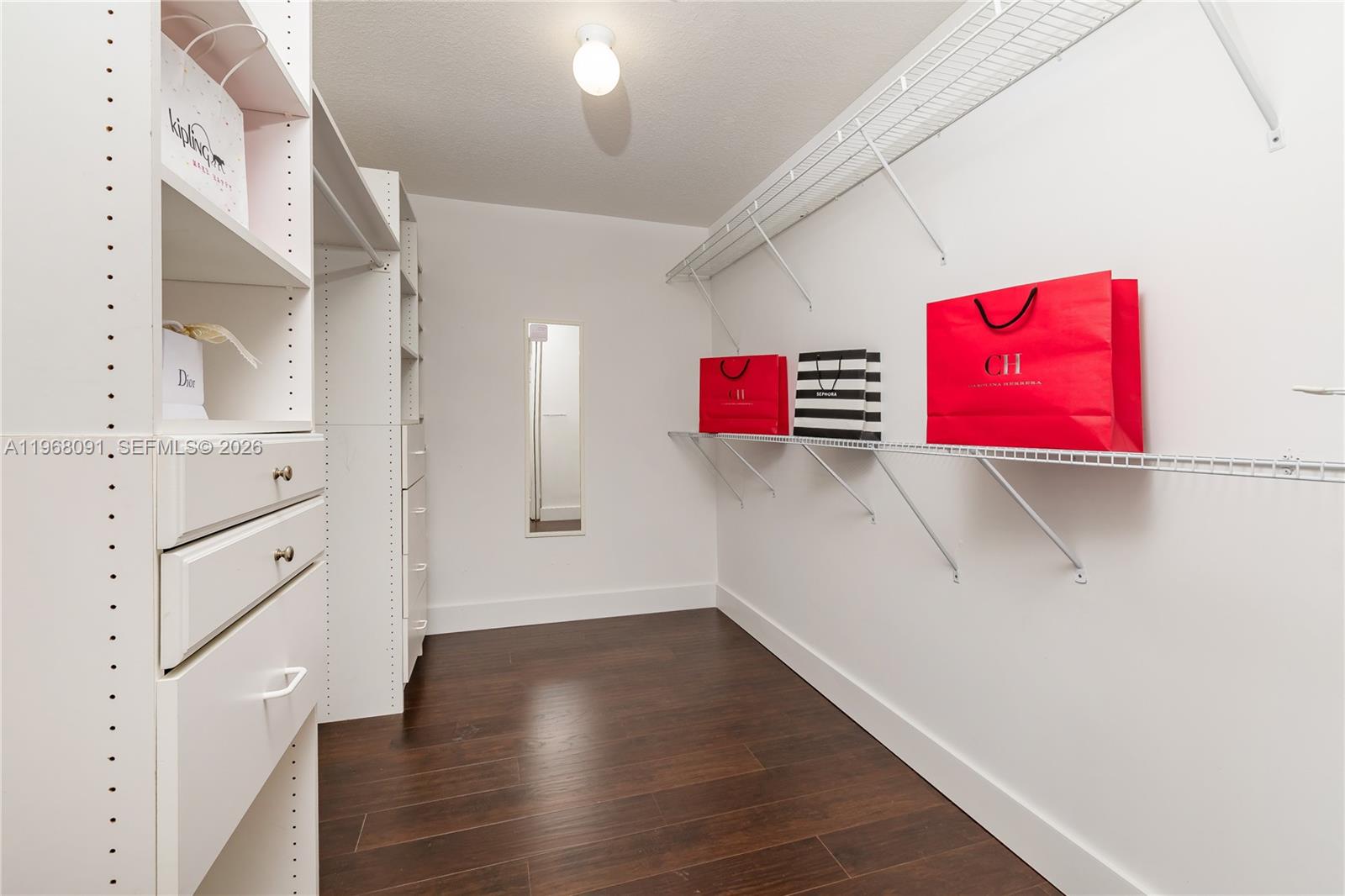 DORAL GLEN T-17816 - Residential