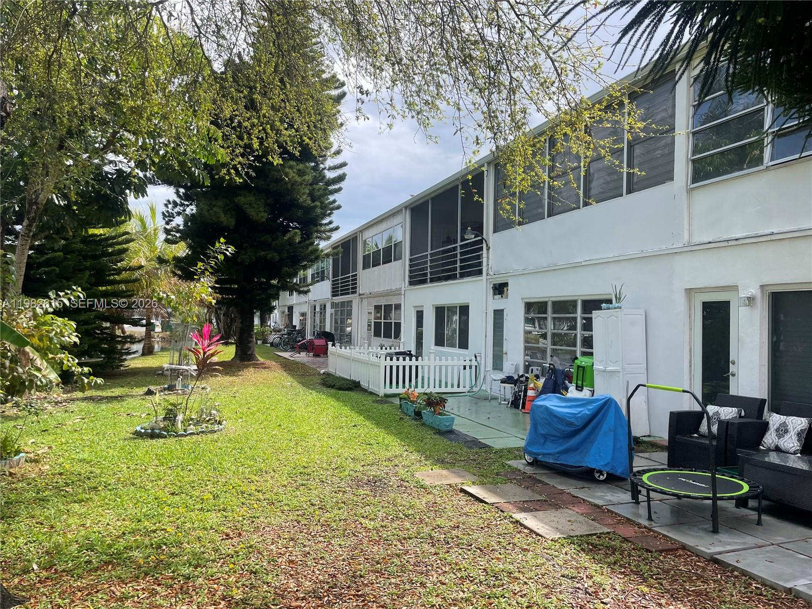 RO-MONT SOUTH CONDO B - Residential