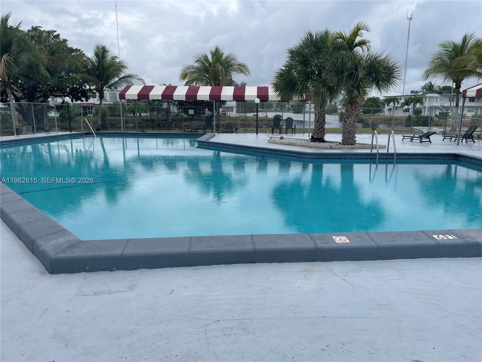 RO-MONT SOUTH CONDO B - Residential