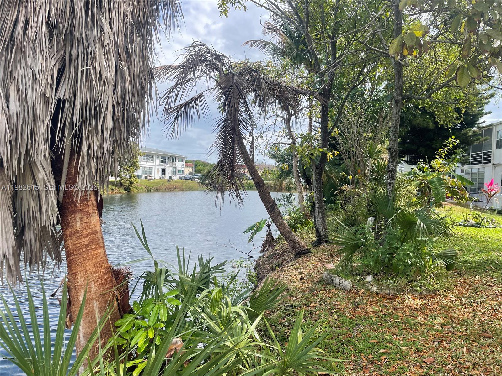 RO-MONT SOUTH CONDO B - Residential