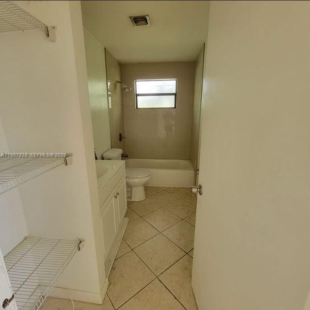 FINLEYS RESUB - Residential Lease