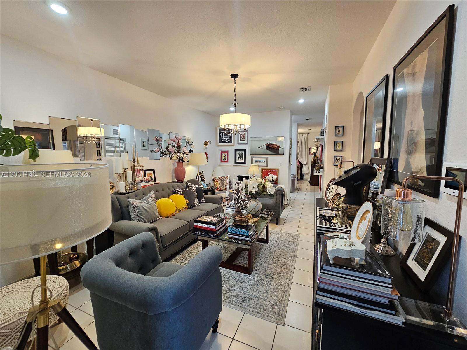 1661 SE 28th St 105