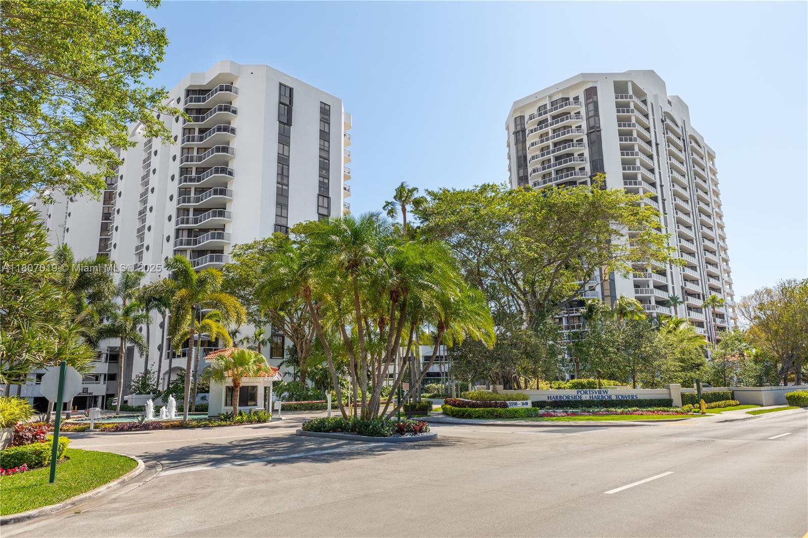 PORTSVIEW @ THE WATERWAYS - Residential