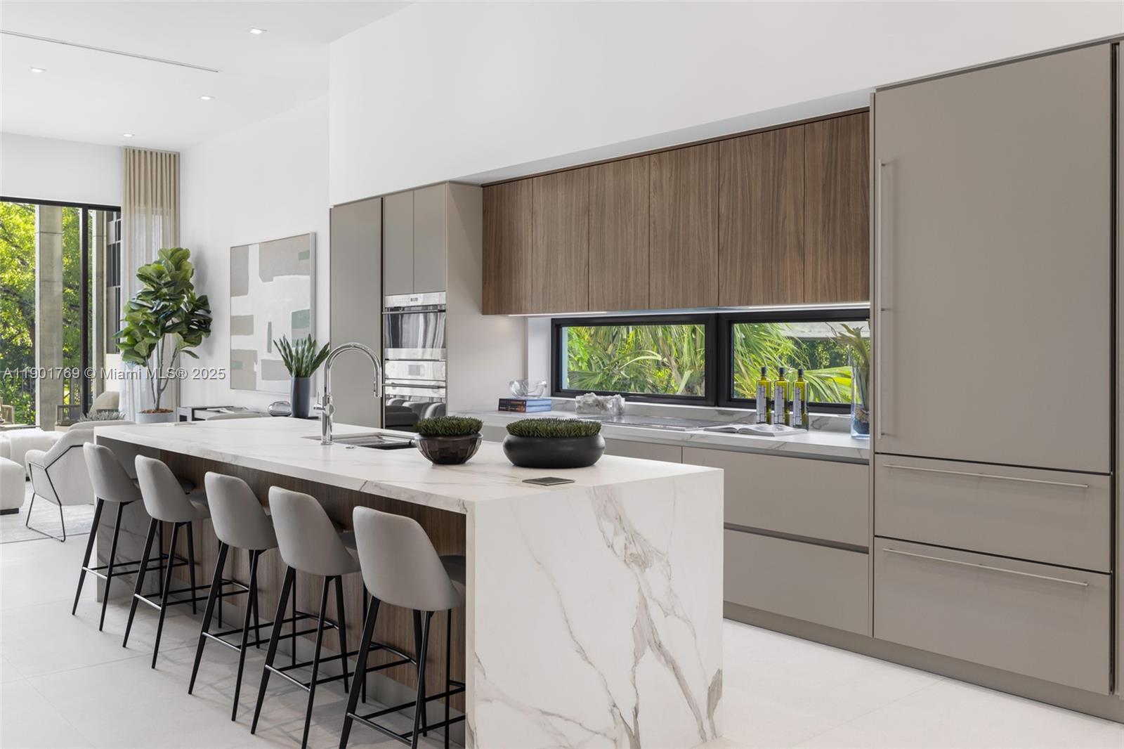 THE ROADS TOWNHOUSE - Residential