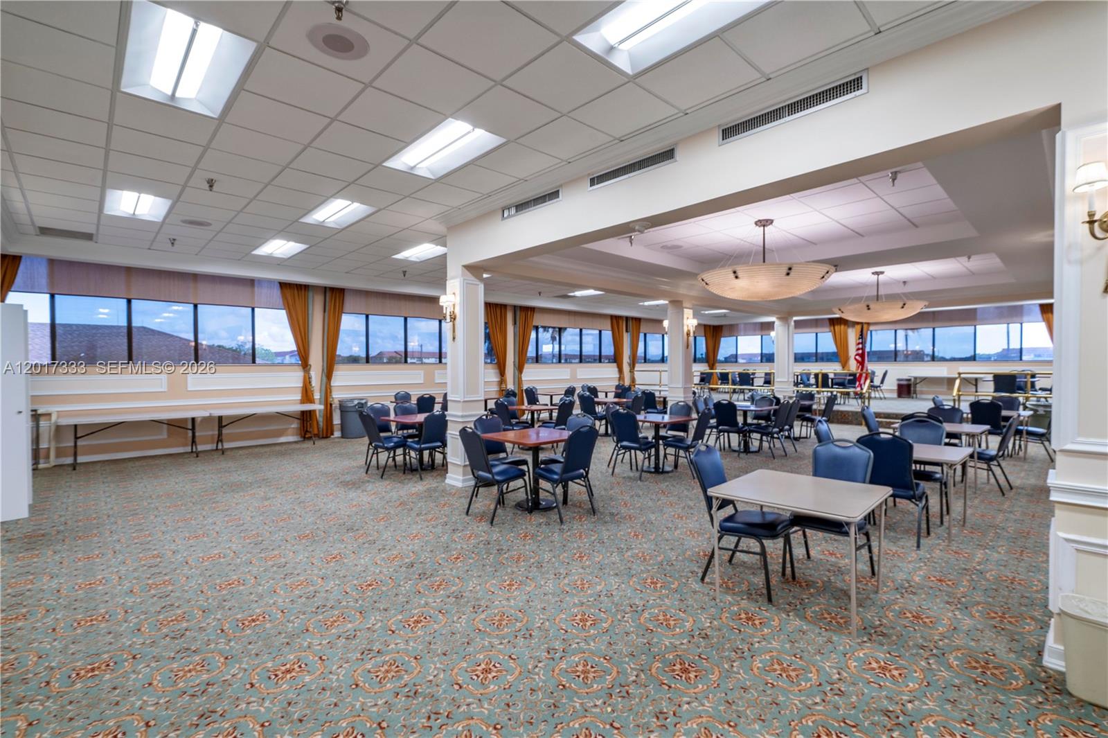 IVANHOE EAST AT CENTURY V - Residential