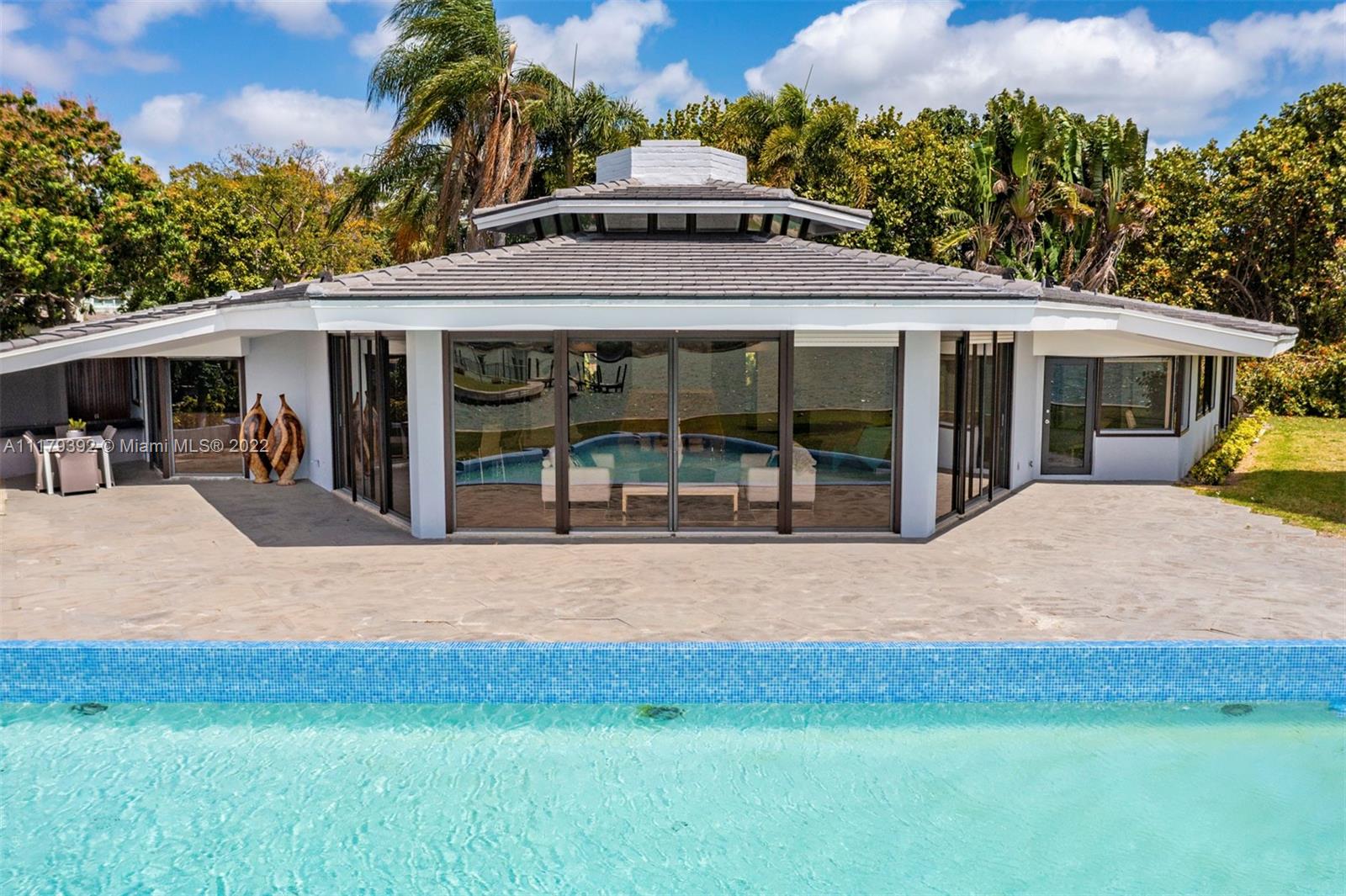 BAY POINT - Residential