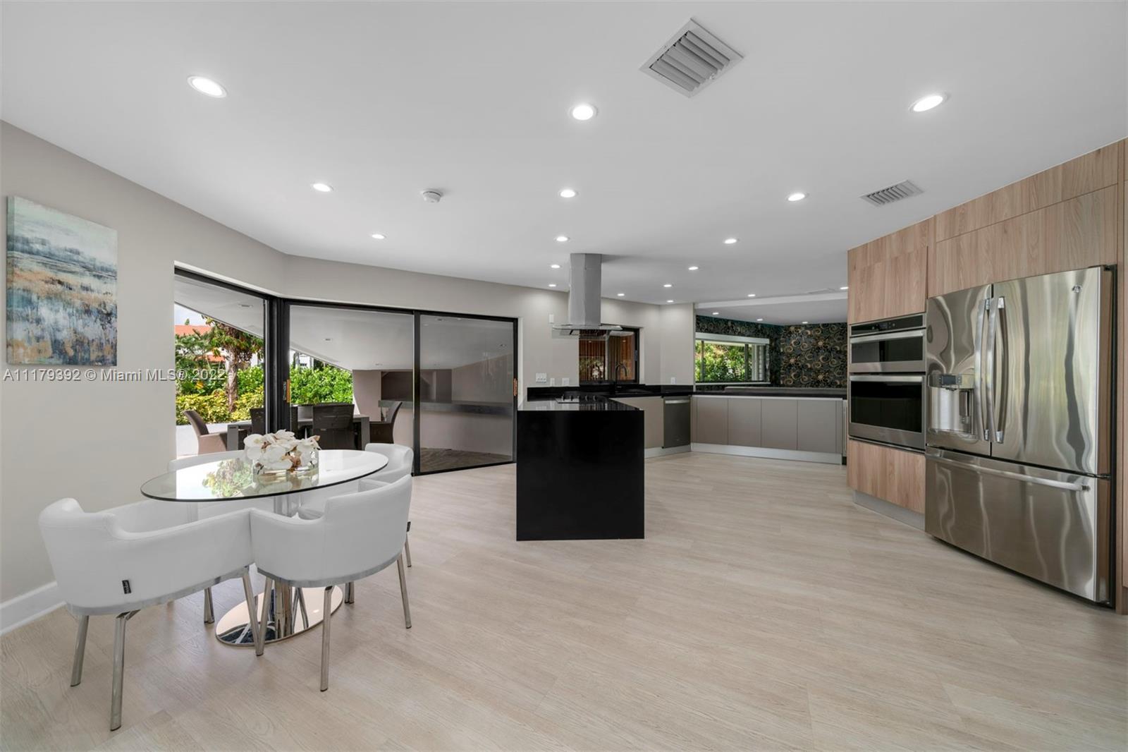 BAY POINT - Residential