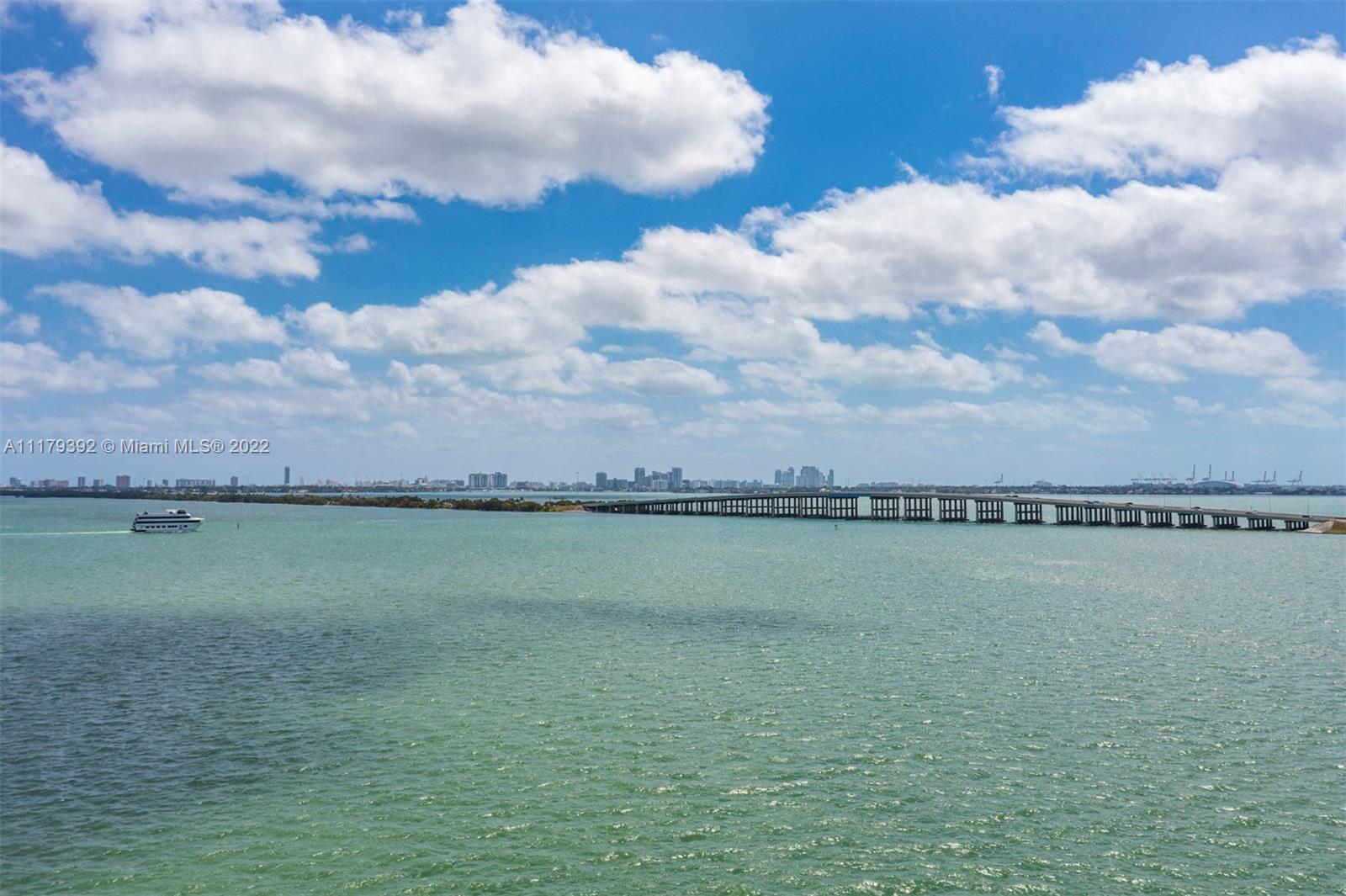 BAY POINT - Residential