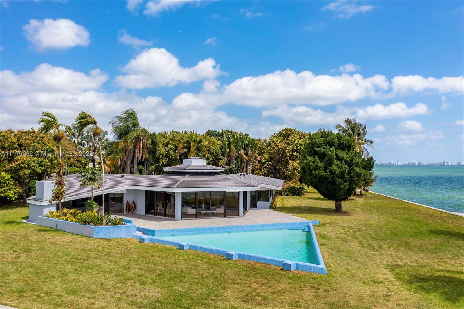 BAY POINT - Residential