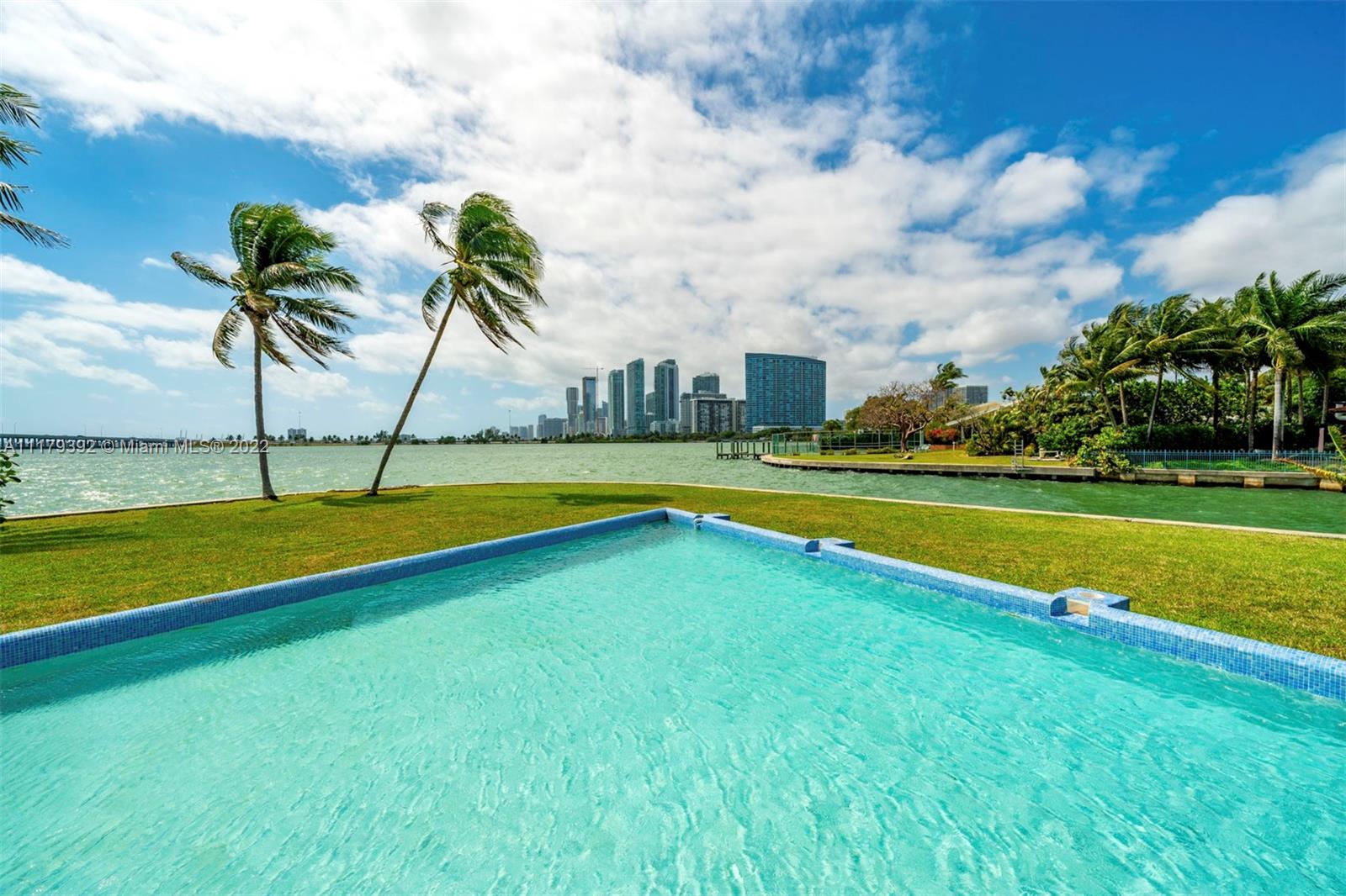 BAY POINT - Residential