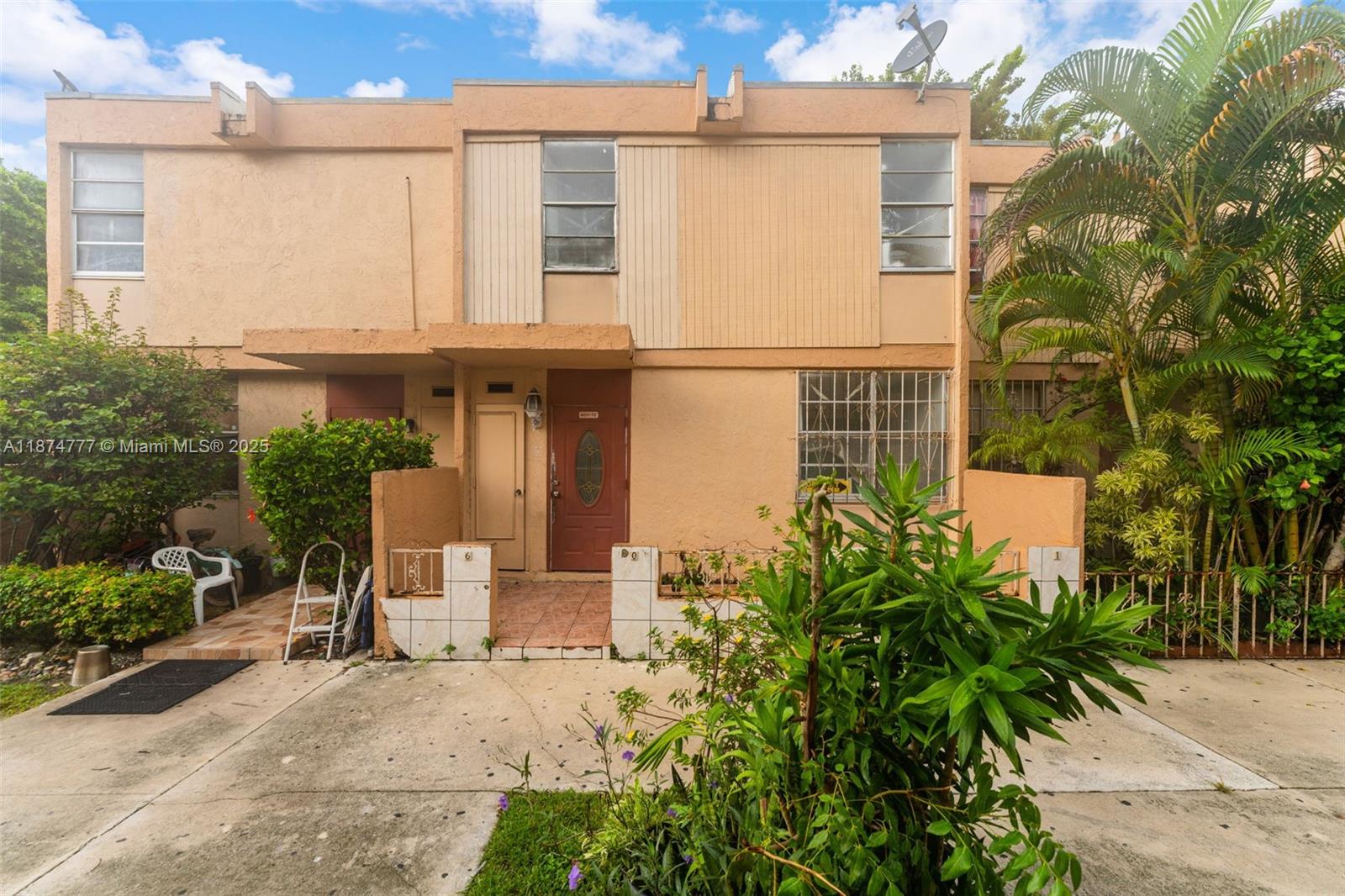 Charming 4-bedroom, 2-bath townhome in South Miami featuring a bright open layout with tile floors throughout, a functional kitchen, and spacious living and dining areas. The home includes a private enclosed terrace for outdoor enjoyment and offers versatile space to suit a variety of needs. Conveniently located near the University of Miami, Dadeland, Sunset Place, shopping, dining, and major highways. Available for immediate move-in!