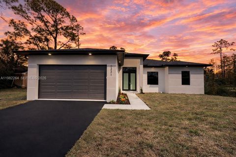 Photo of 3231 41st Ave NE, Naples, FL 34120 (MLS # A11982264)