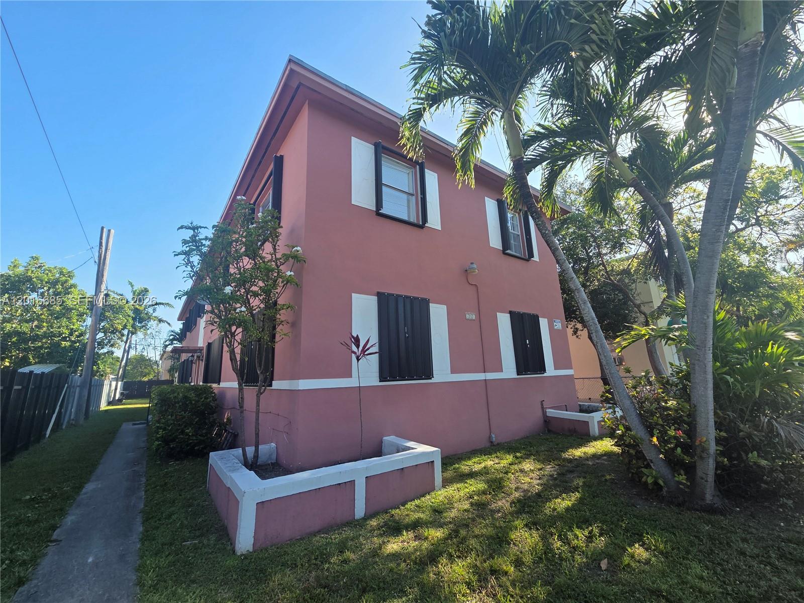 CITY OF MIAMI SOUTH - Residential Lease