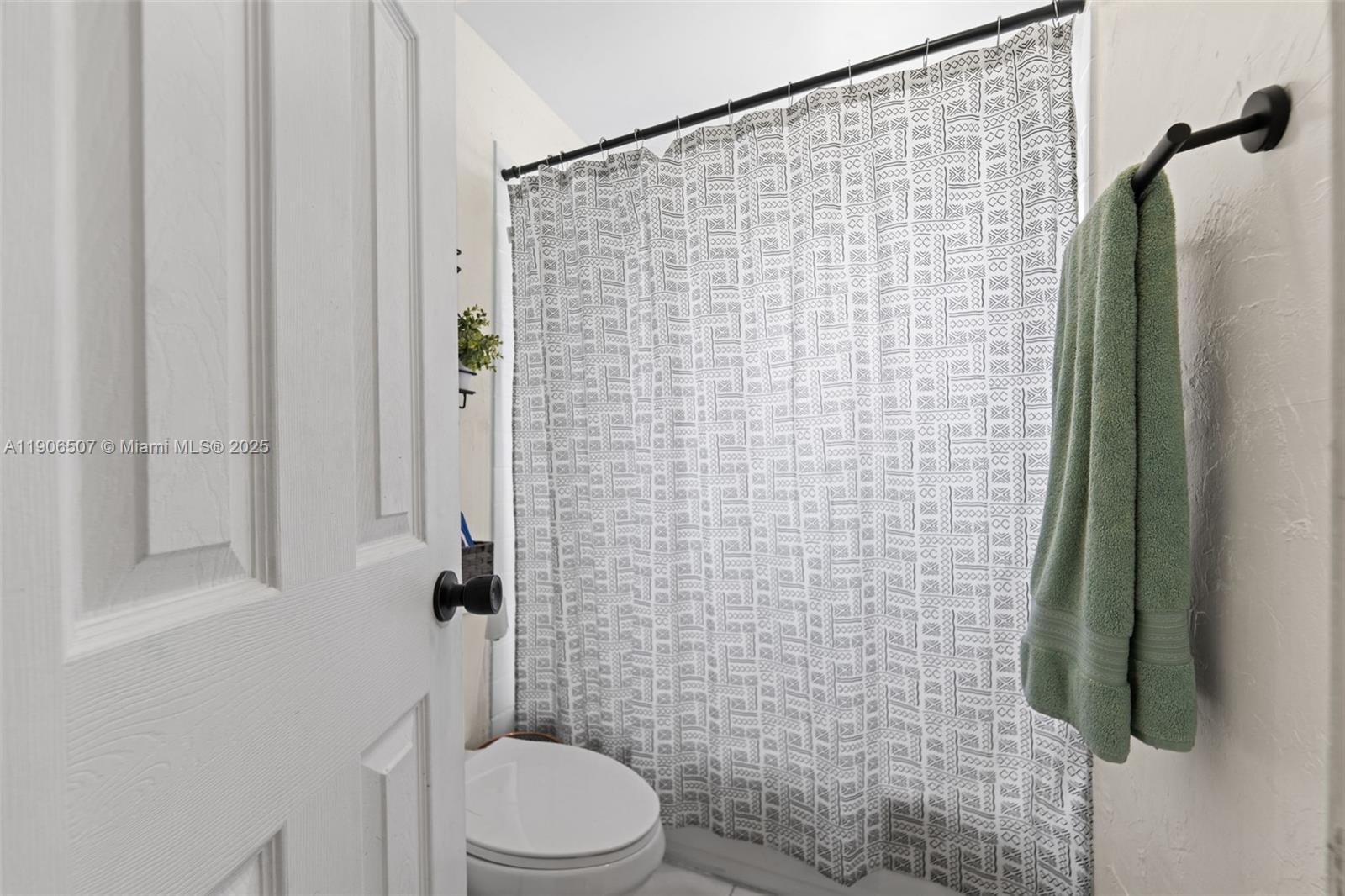 HIALEAH HEIGHTS - Residential