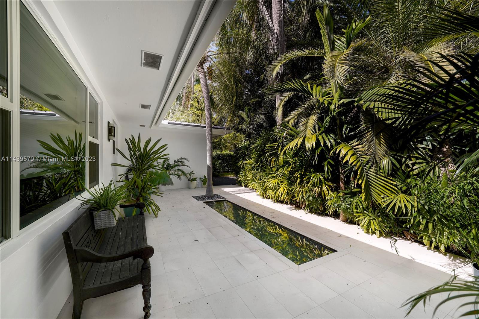 SANS SOUCI REV & AMD - Residential Lease