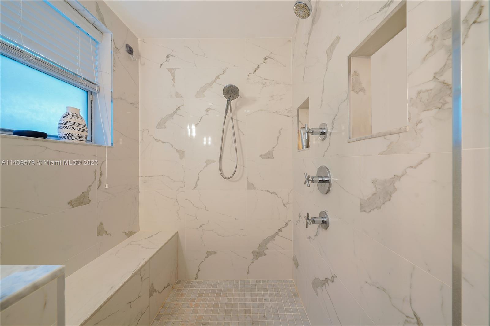 SANS SOUCI REV & AMD - Residential Lease