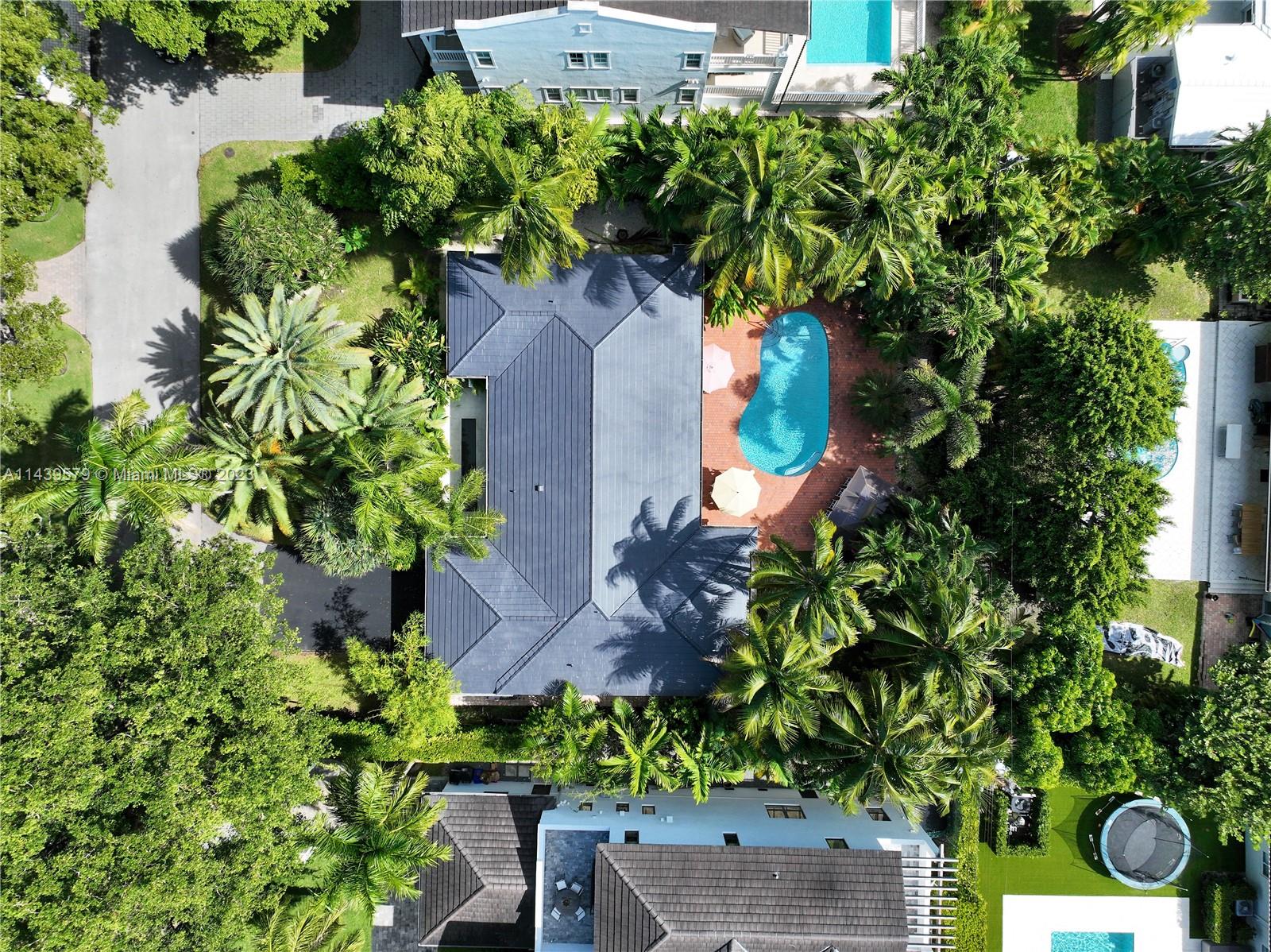 SANS SOUCI REV & AMD - Residential Lease