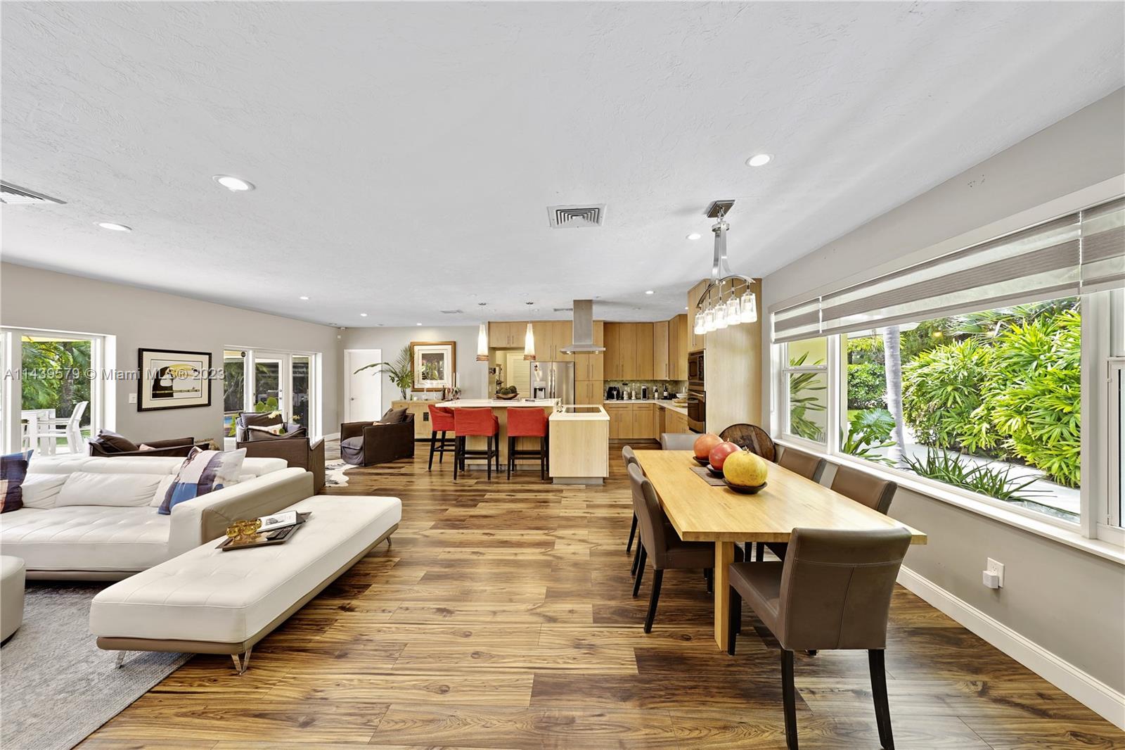 SANS SOUCI REV & AMD - Residential Lease