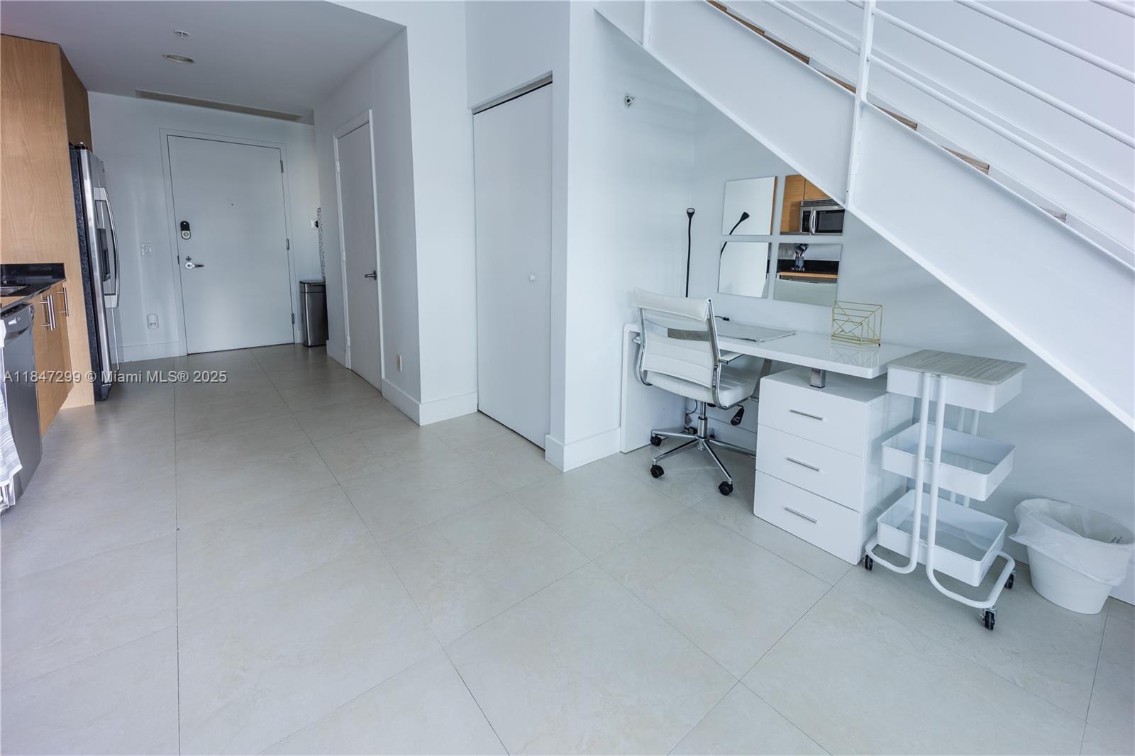 INFINITY AT BRICKELL COND - Residential