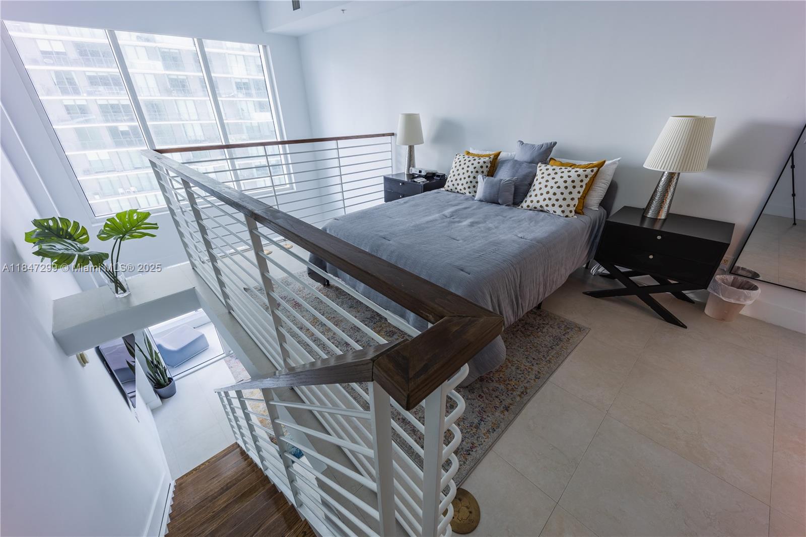 INFINITY AT BRICKELL COND - Residential