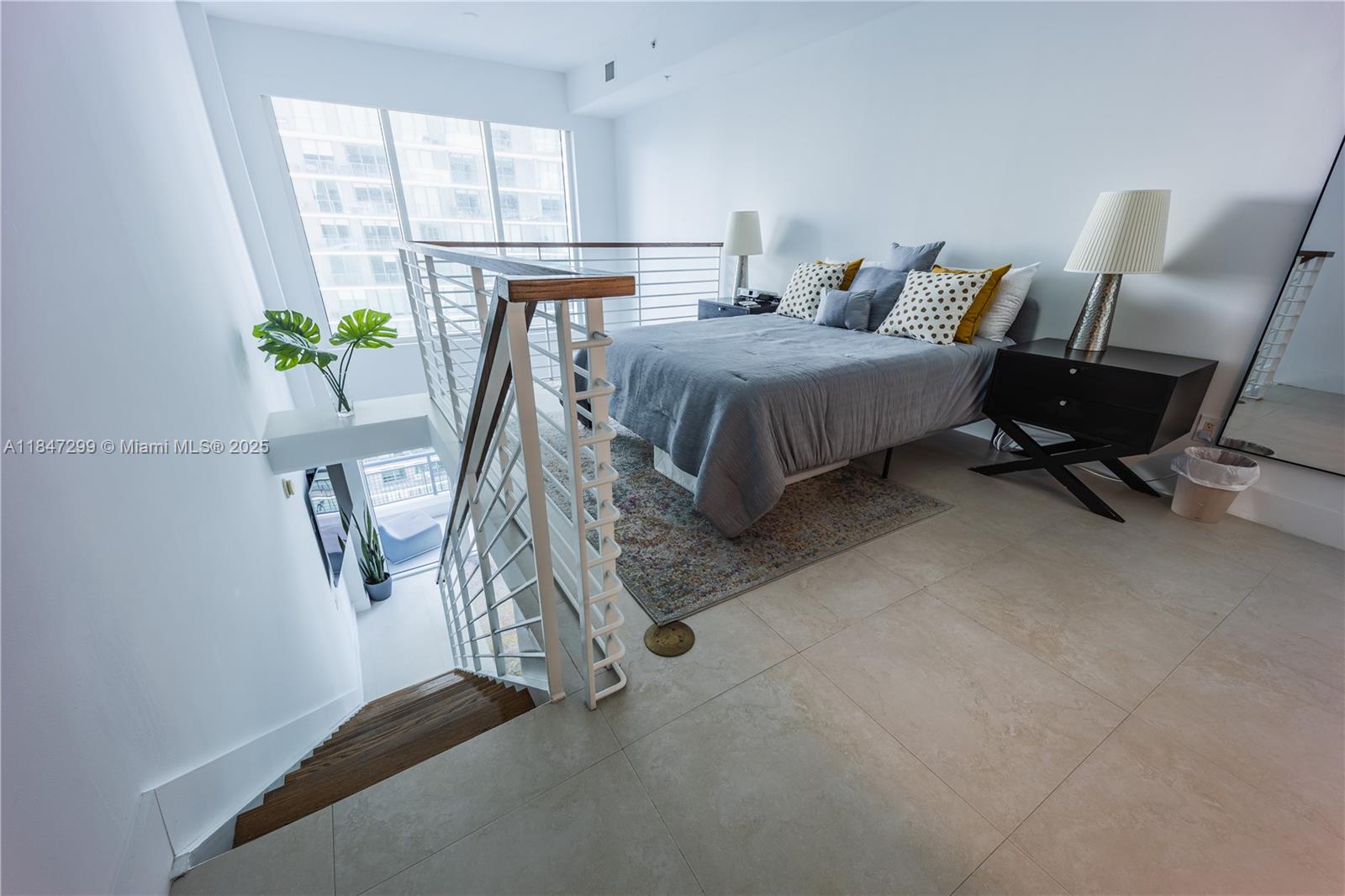 INFINITY AT BRICKELL COND - Residential