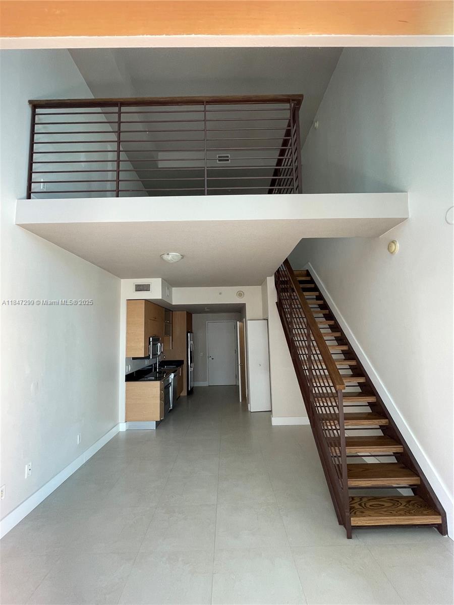 INFINITY AT BRICKELL COND - Residential