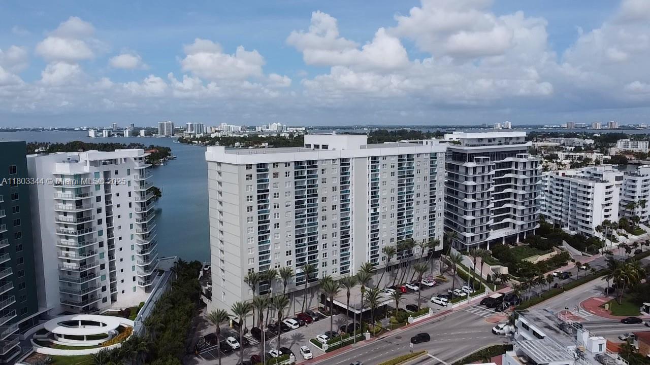 AQUASOL CONDO - Residential