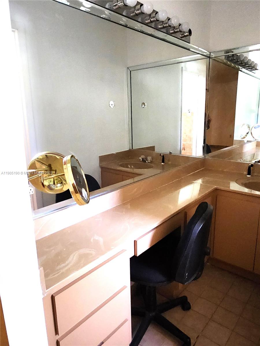 BYAN PARK - Residential Lease