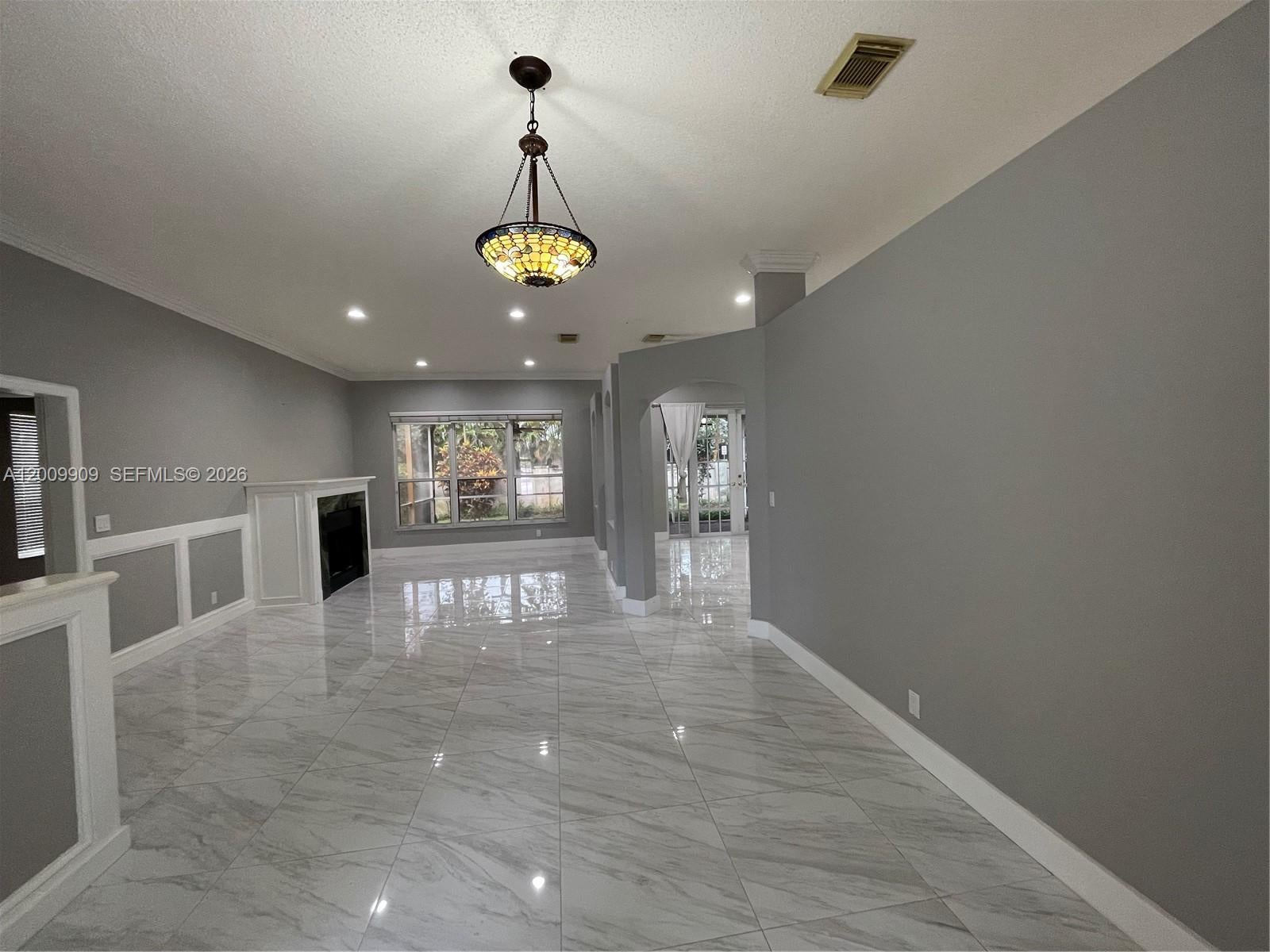 5263 SW 34th Way